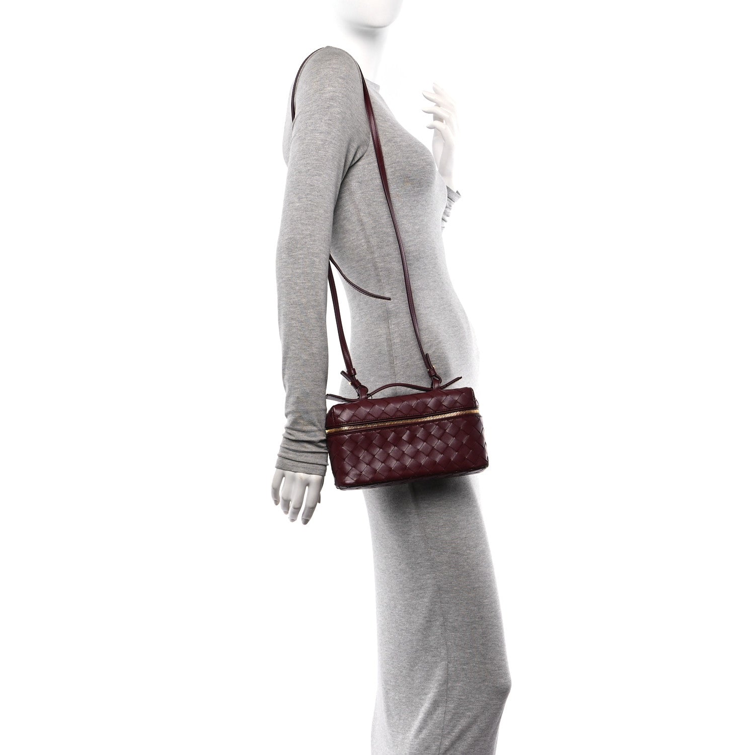 Bottega Veneta Nappa Intrecciato Bang Bang Vanity Case Cherry 2 of 10