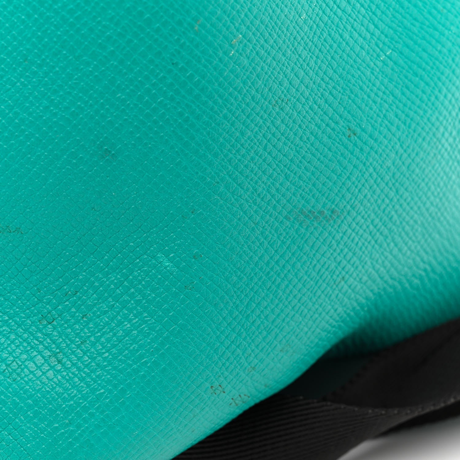 Louis Vuitton Taiga Monogram Discovery Backpack PM Vert 13 of 16