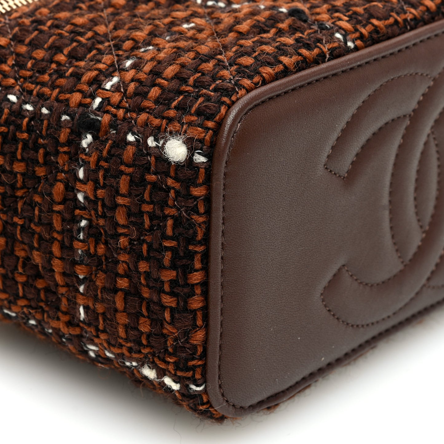 Tweed Small Top Handle Vanity Case With Chain Brown Multicolor