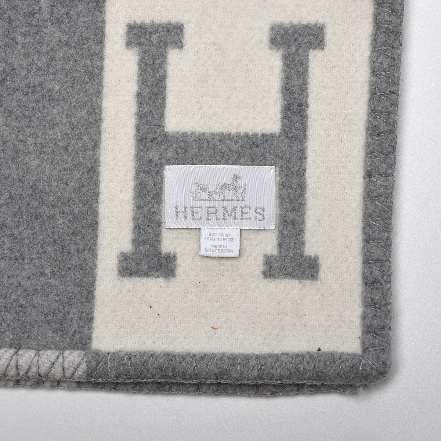 Wool Cashmere Avalon III Blanket Ecru Gris Clair
