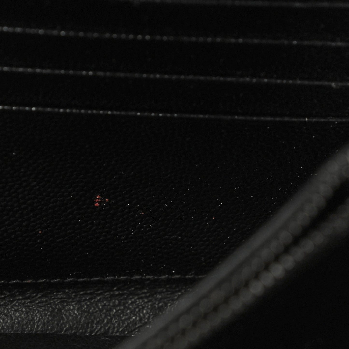 Grain De Poudre Matelasse Chevron Monogram Chain Wallet Black