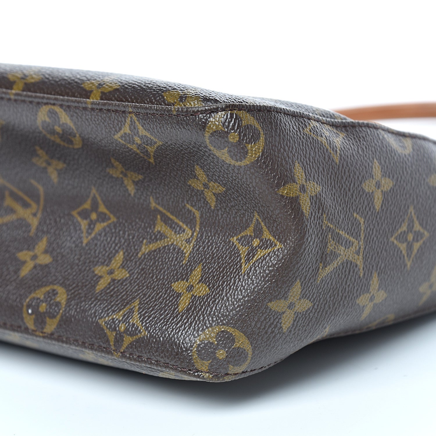 Louis Vuitton Monogram Looping MM 10 of 15