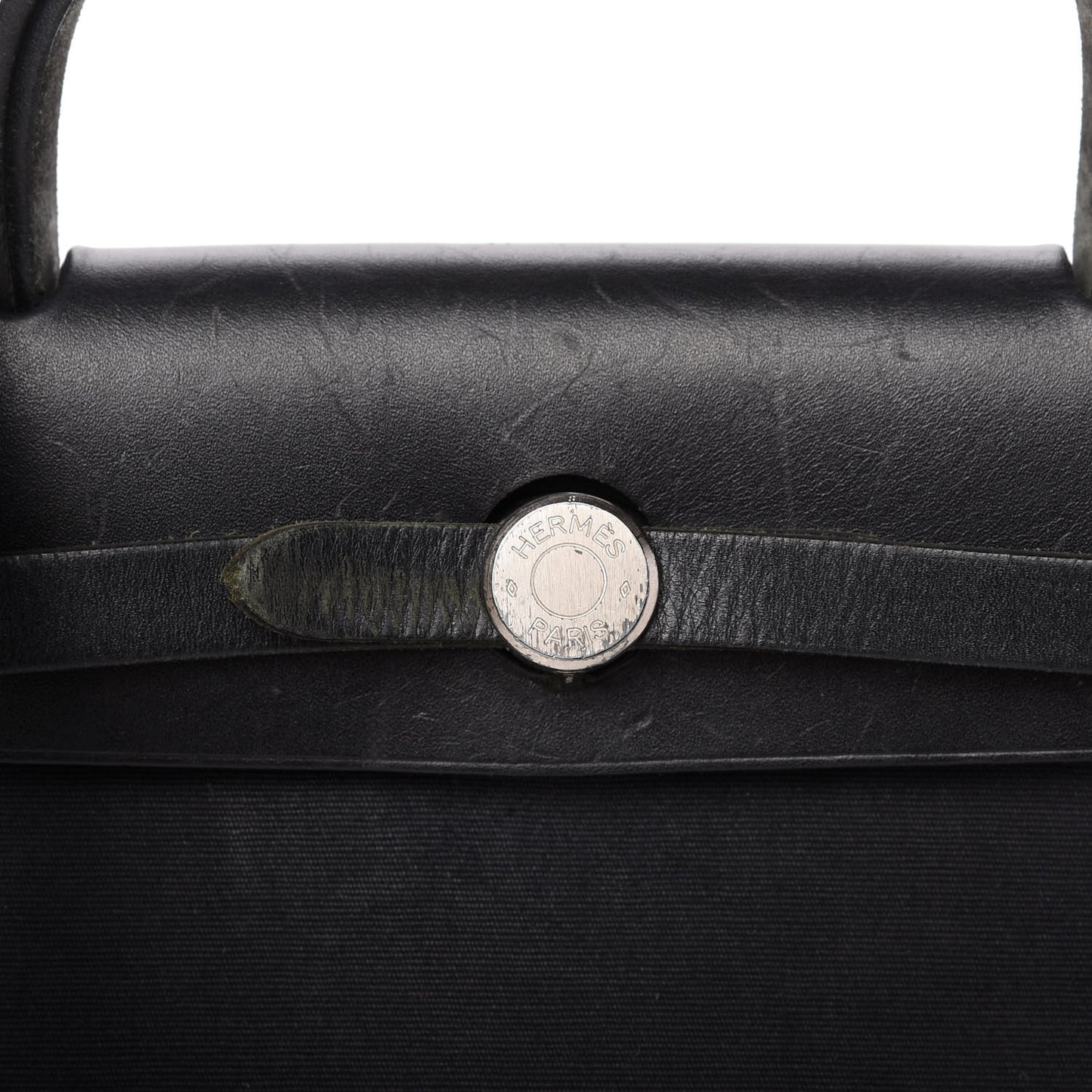 Toile Vache Calfskin Herbag 30 PM Black