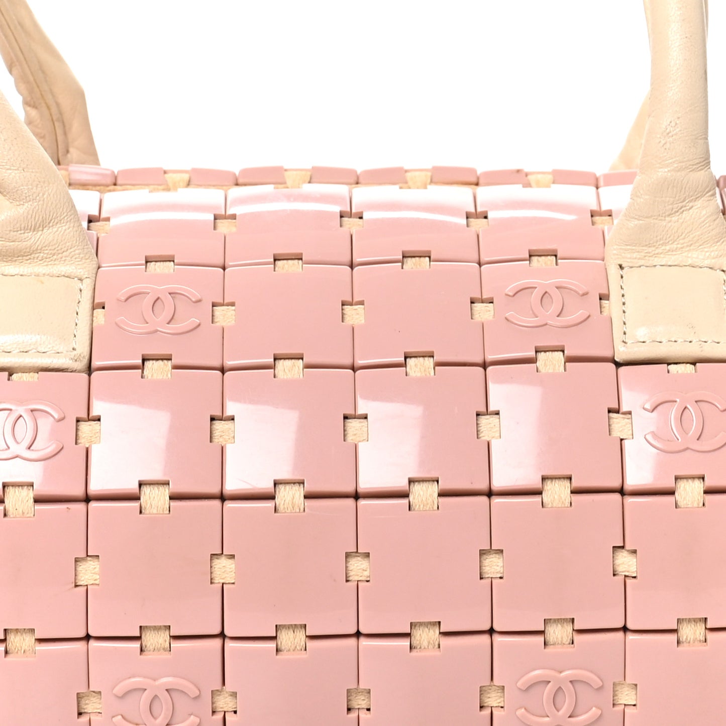 Lambskin Resin Tile Bowler Pink