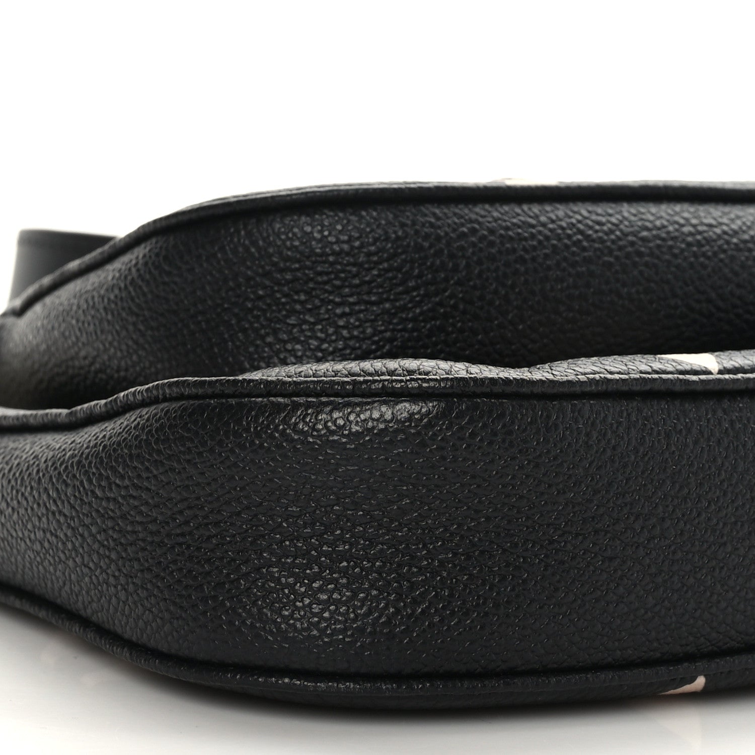 Louis Vuitton Empreinte Monogram Giant Multi Pochette Accessories Black Beige 8 of 9