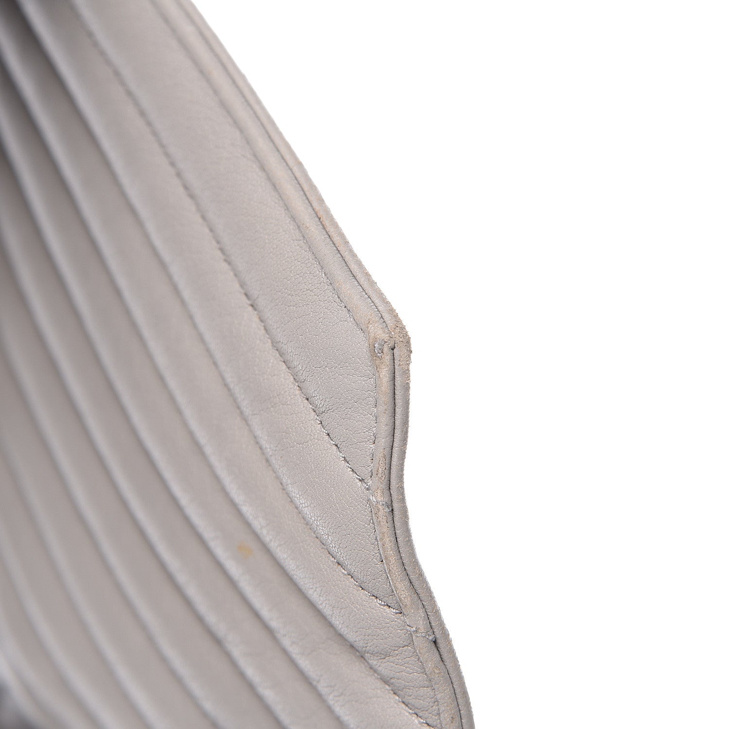 Saint Laurent Sheepskin Matelasse Chevron Monogram Large College Satchel Light Grey 20 of 25