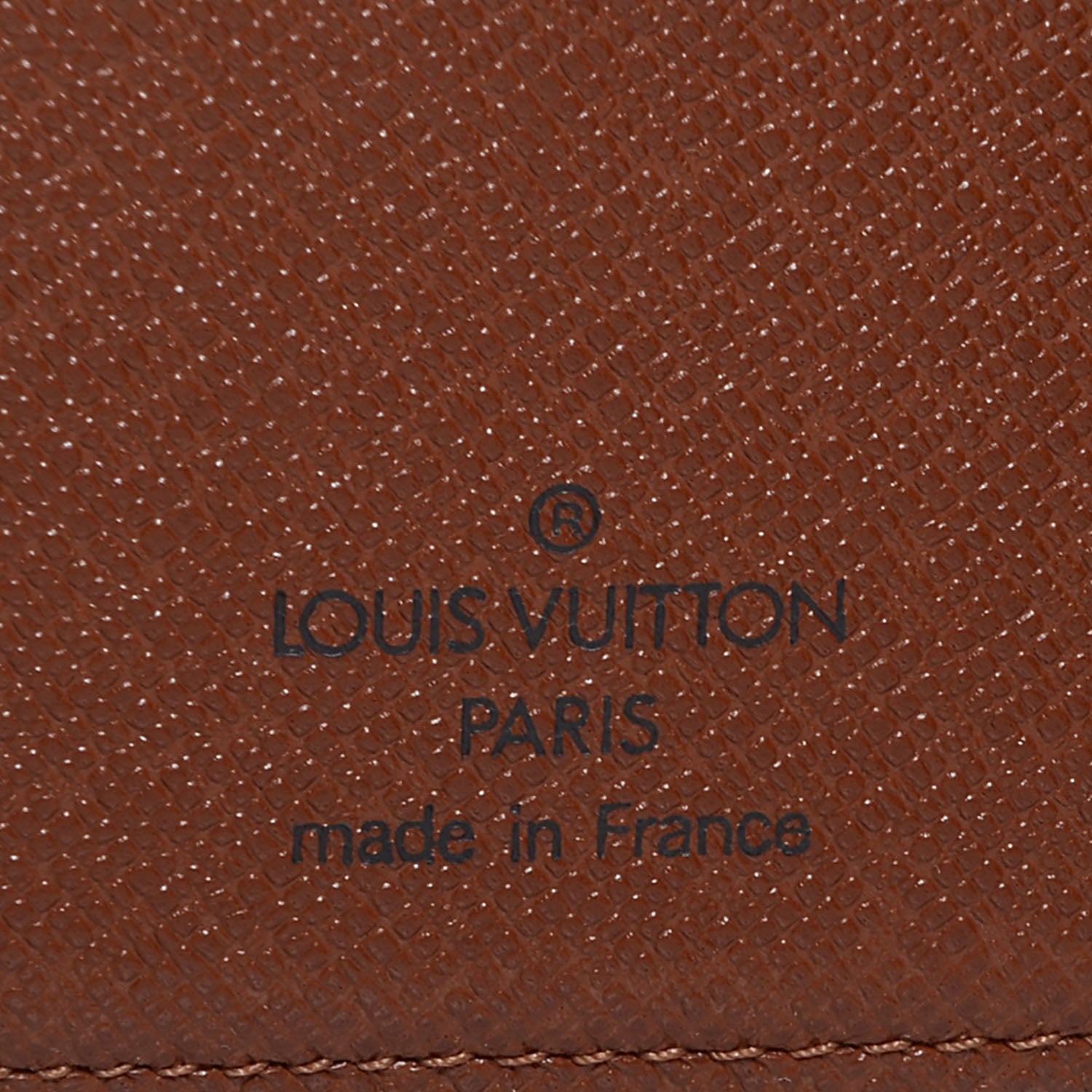 Louis Vuitton Monogram Passport Cover 6 of 7
