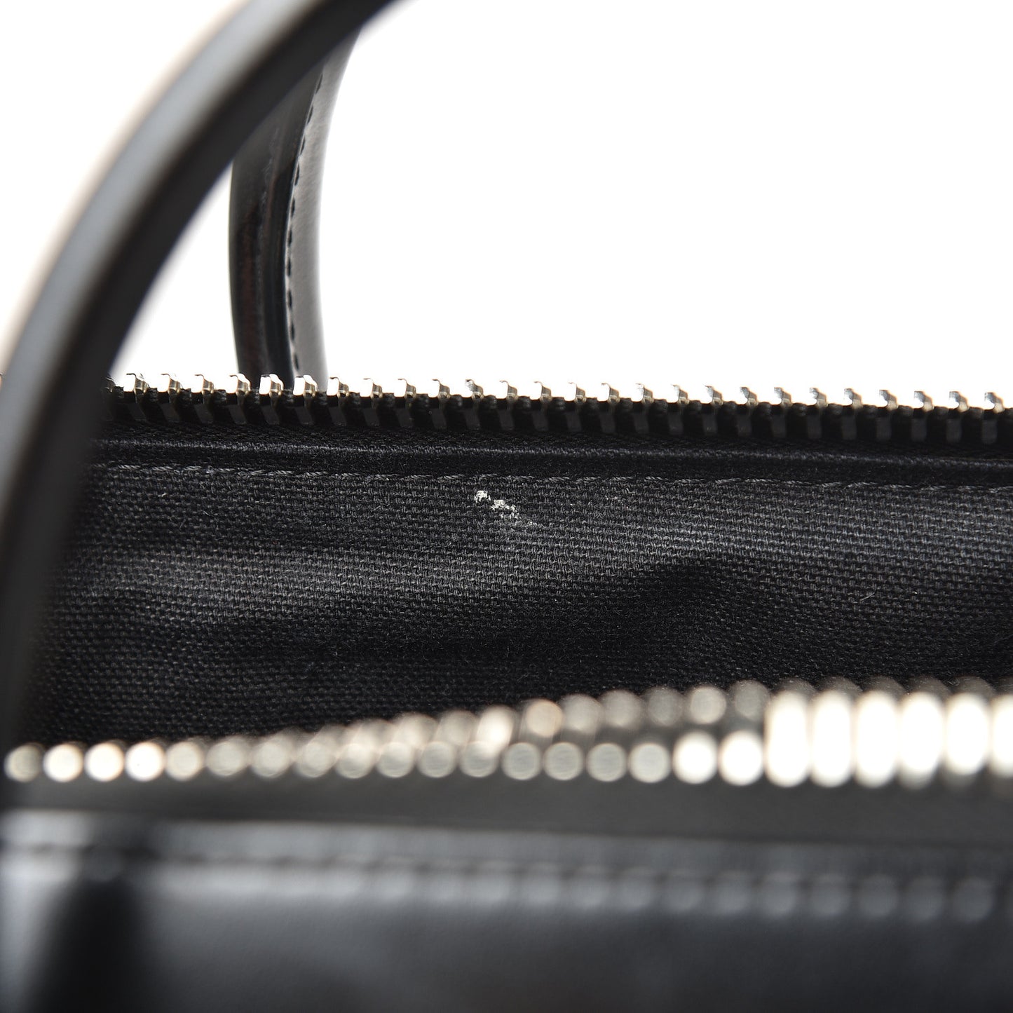 Shiny Lord Calfskin Medium Antigona Black