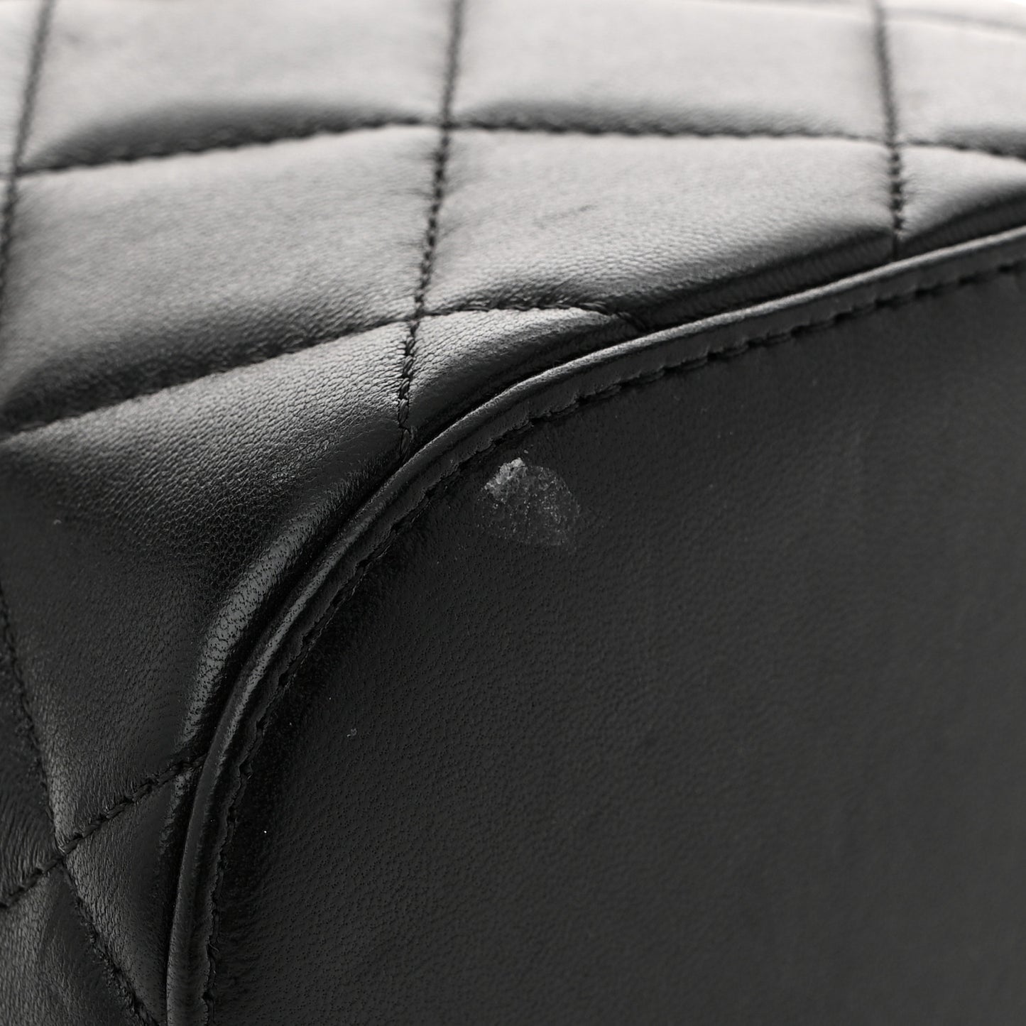 Lambskin Quilted Trendy Vanity Case Black