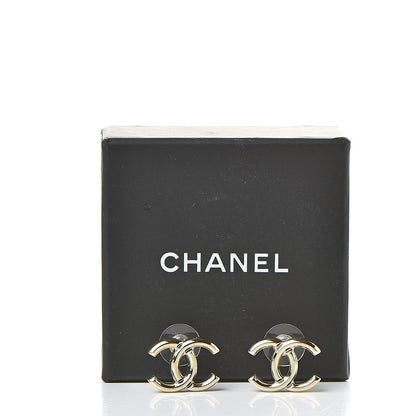 Chanel Metal CC Earrings Gold 7 of 7