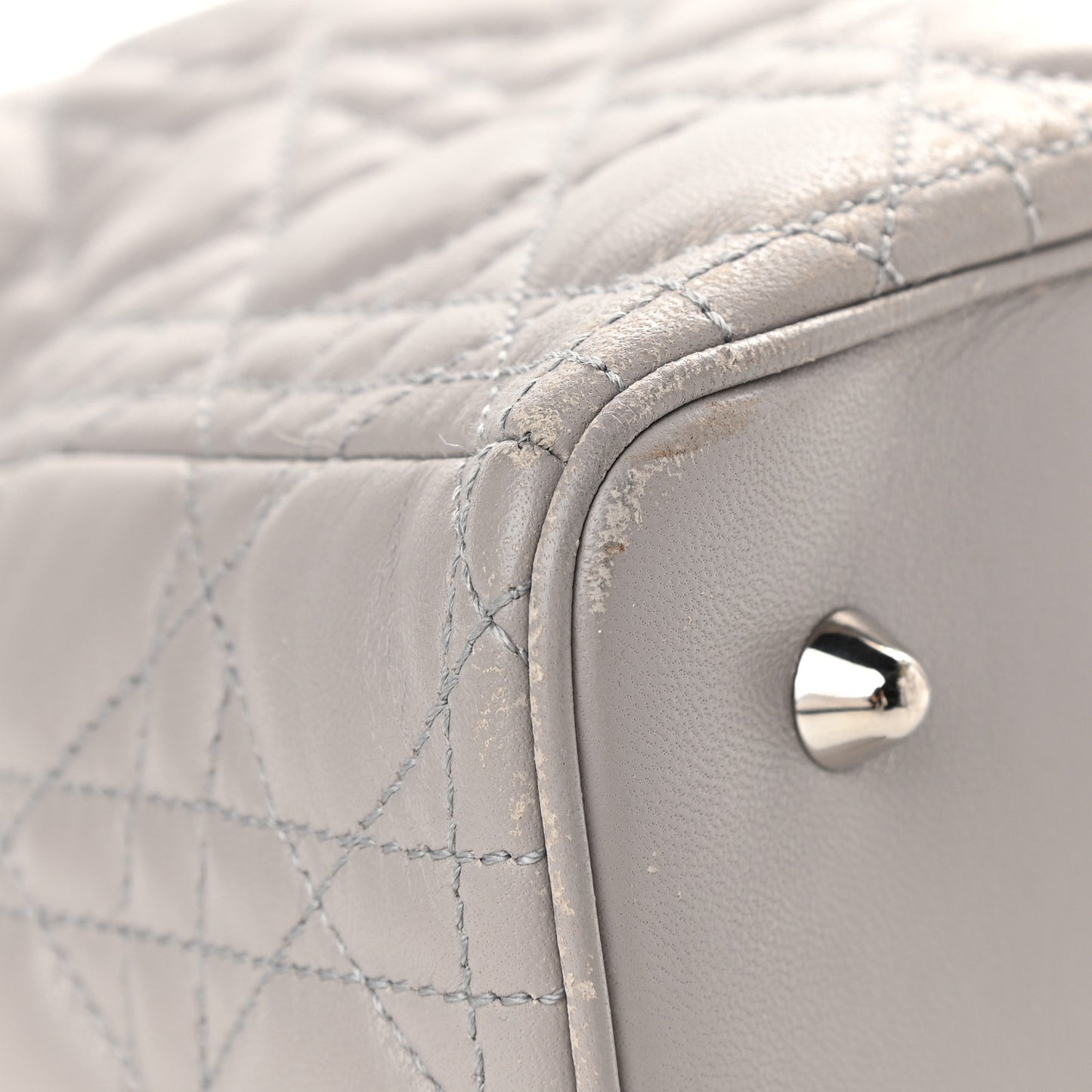 Lambskin Cannage XL Lady Dior Light Grey