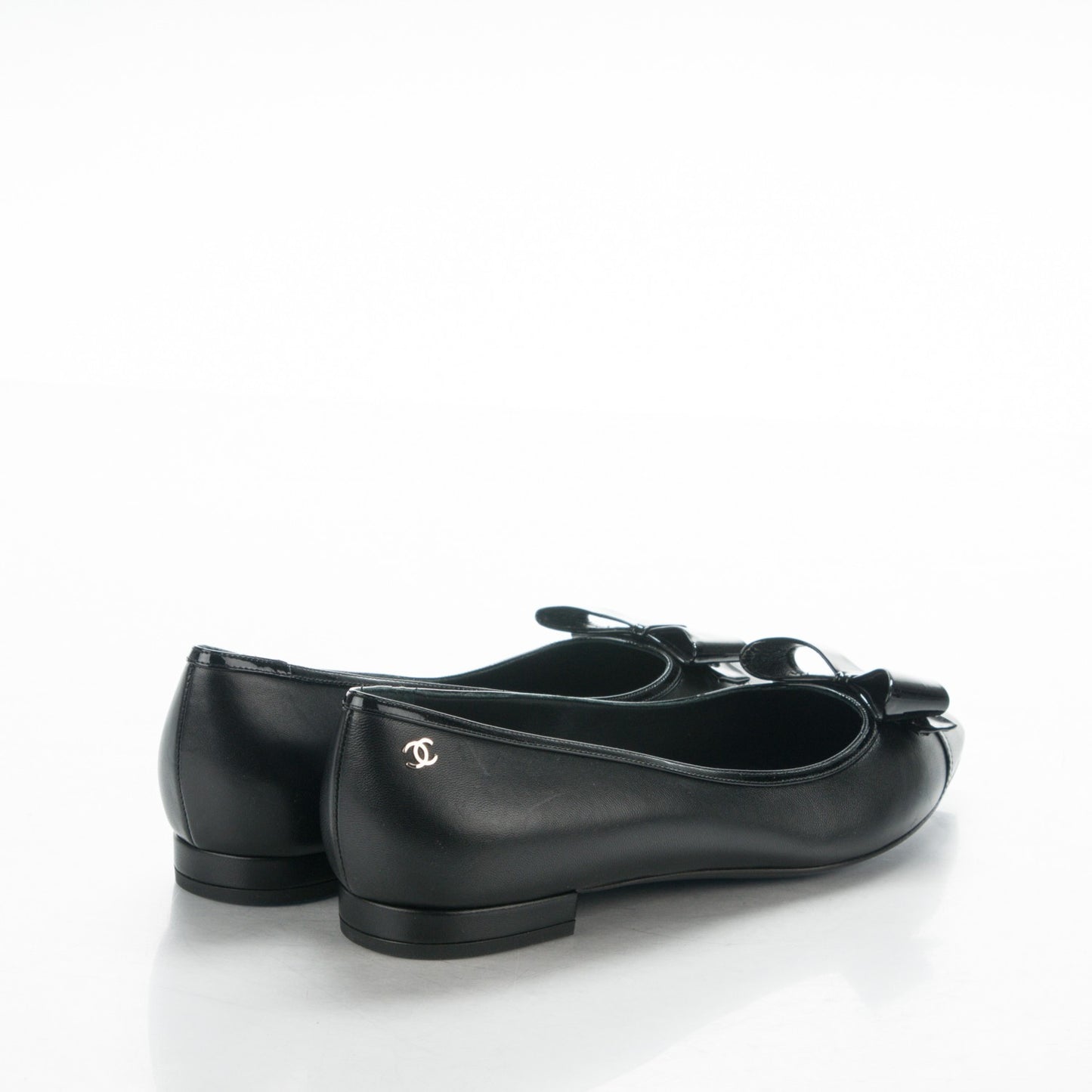 Lambskin Bow CC Flats 39.5 Black