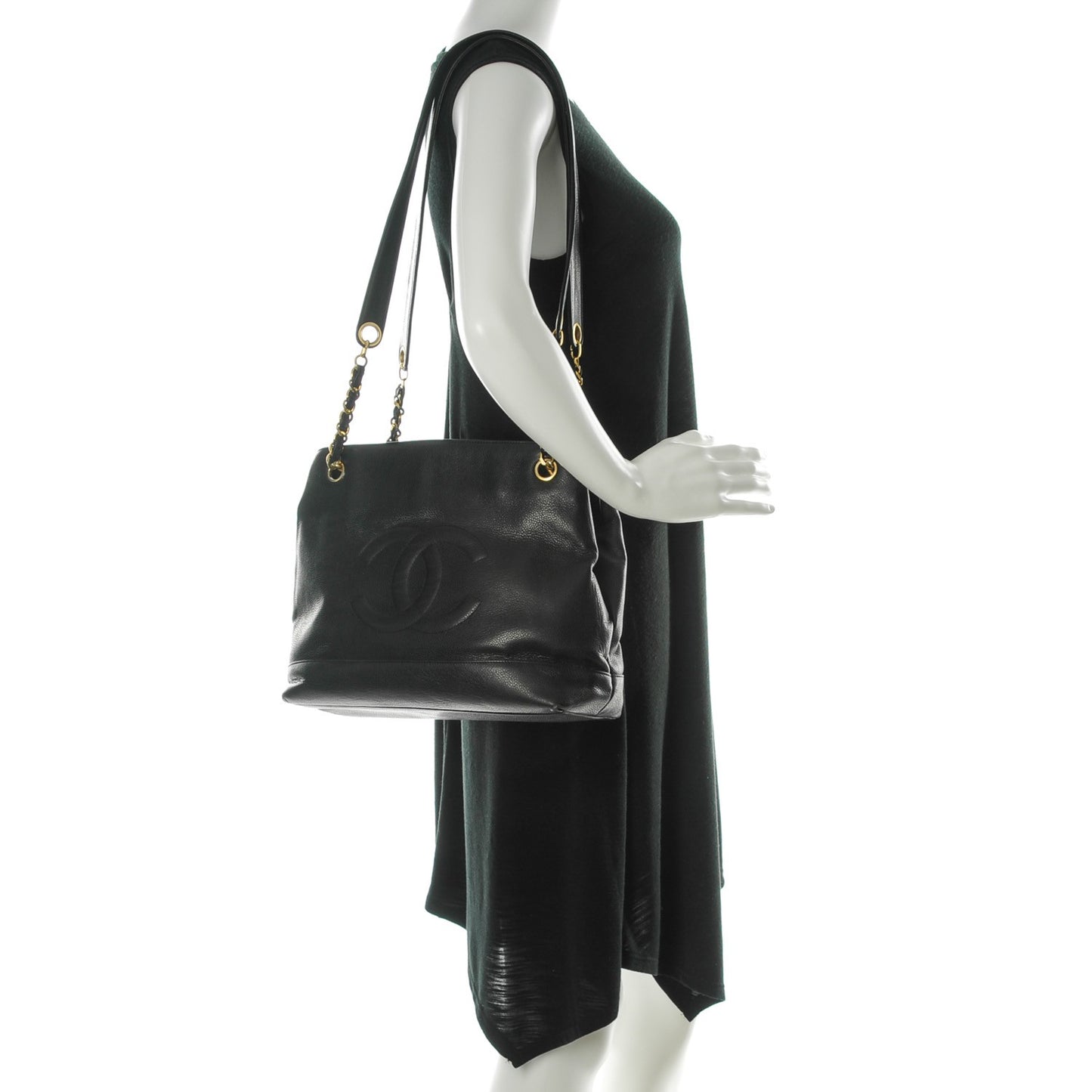 Caviar CC Shoulder Bag Black