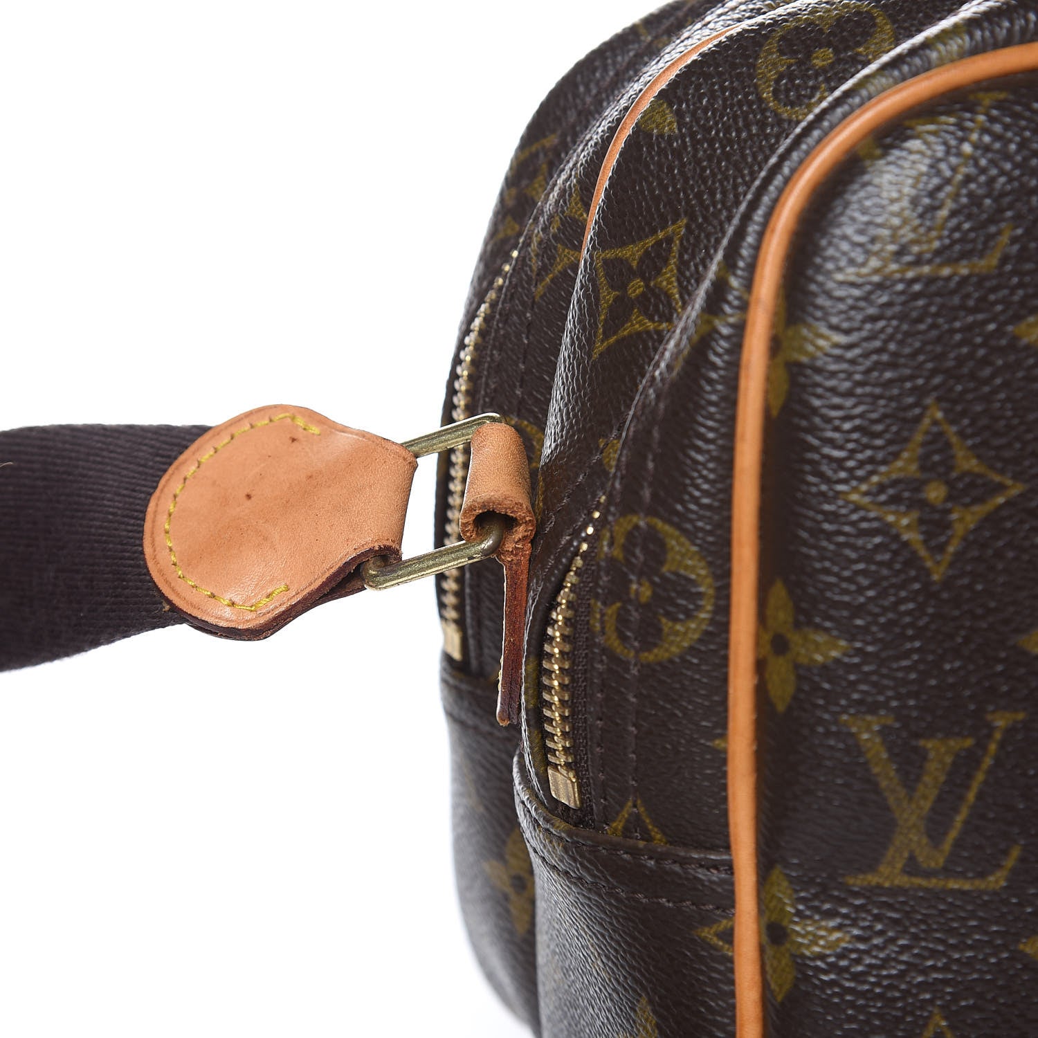 Louis Vuitton Monogram Reporter PM 19 of 21