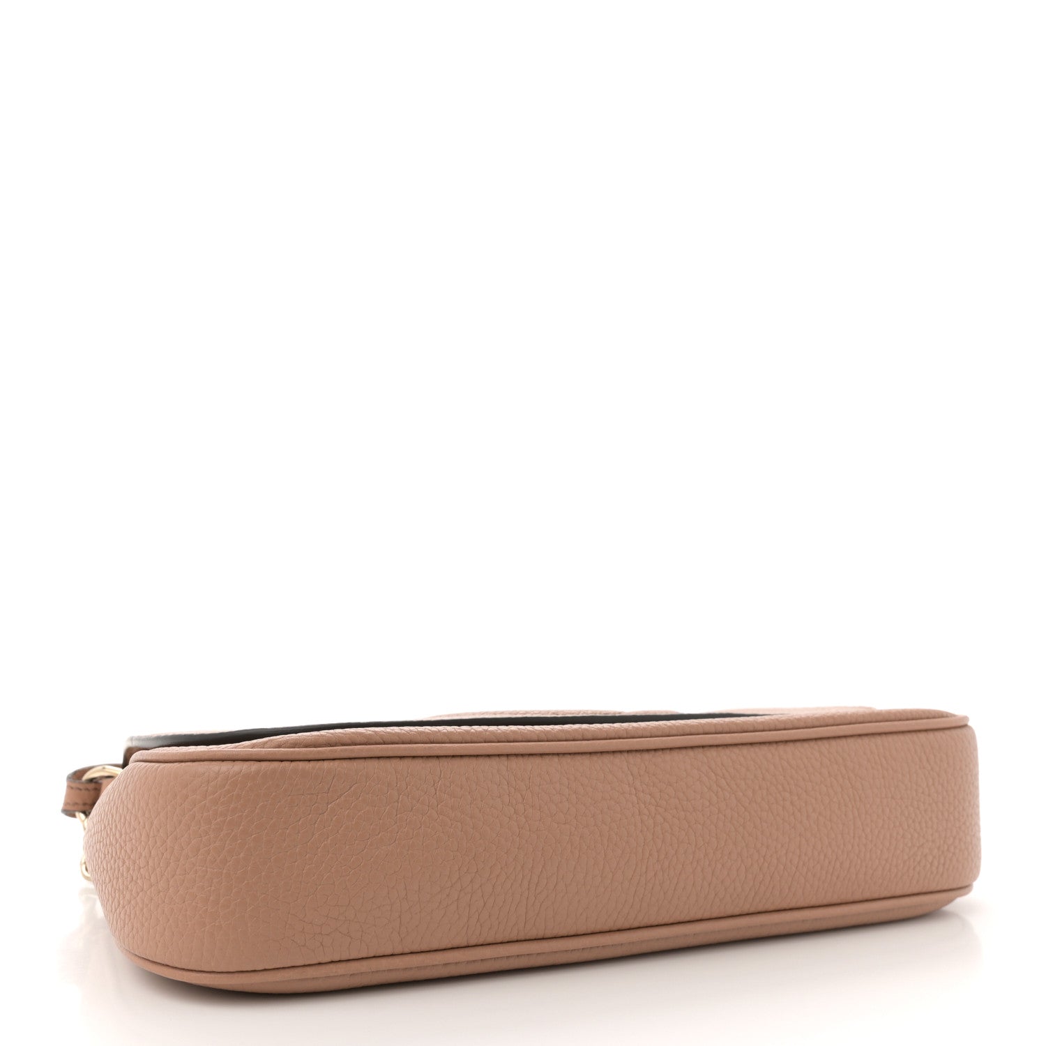 Gucci Pebbled Calfskin Medium Soho Flap Crossbody Camelia 4 of 10