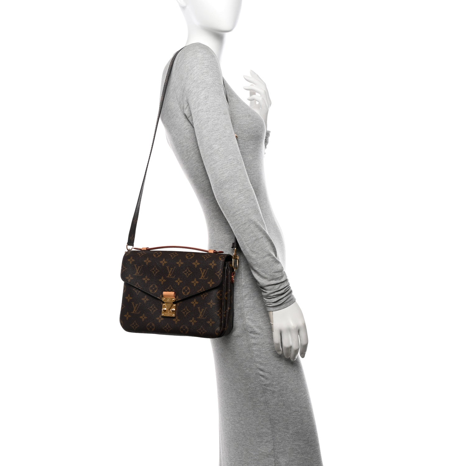 Louis Vuitton Monogram Pochette Metis 2 of 13