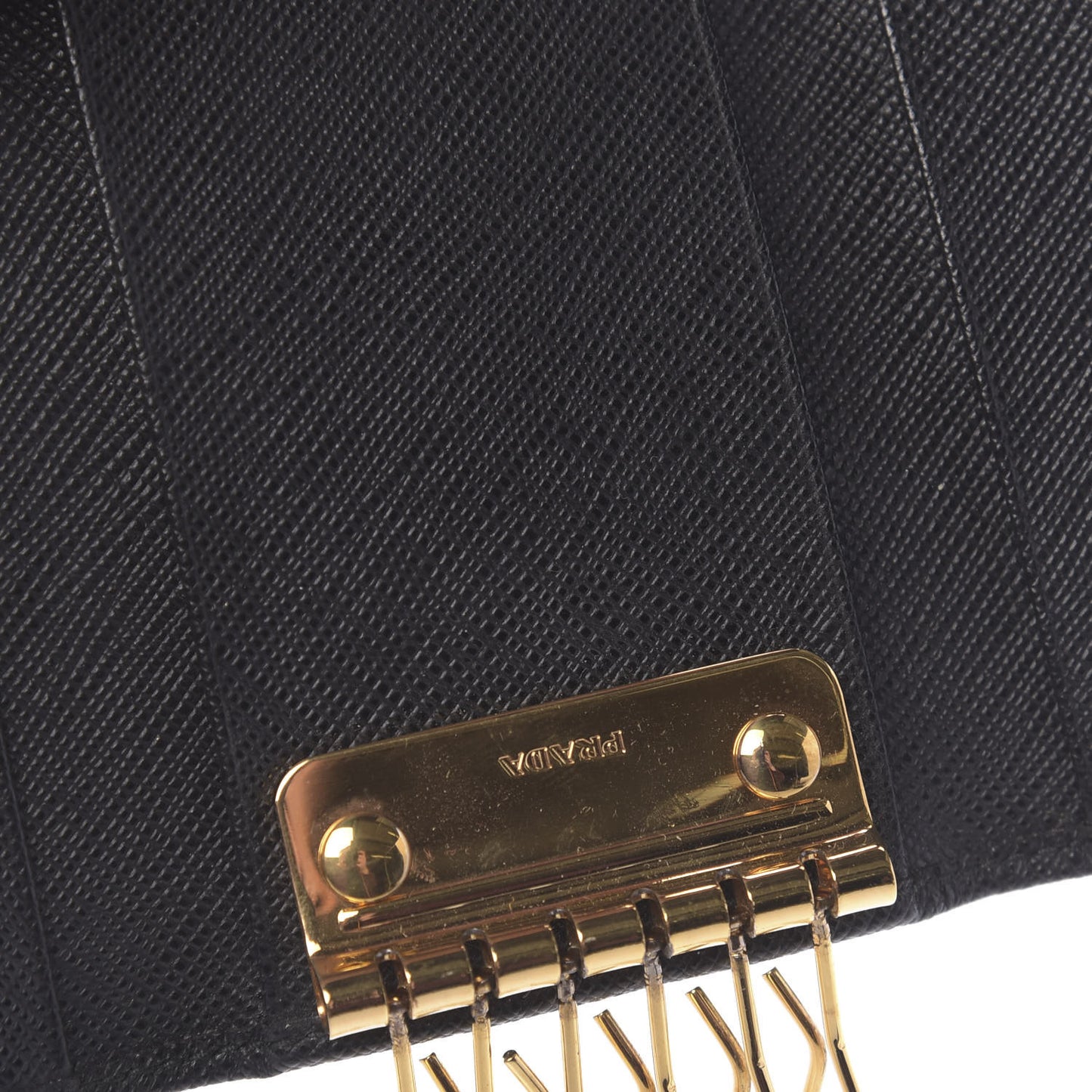 Saffiano Metal 6 Key Holder Black