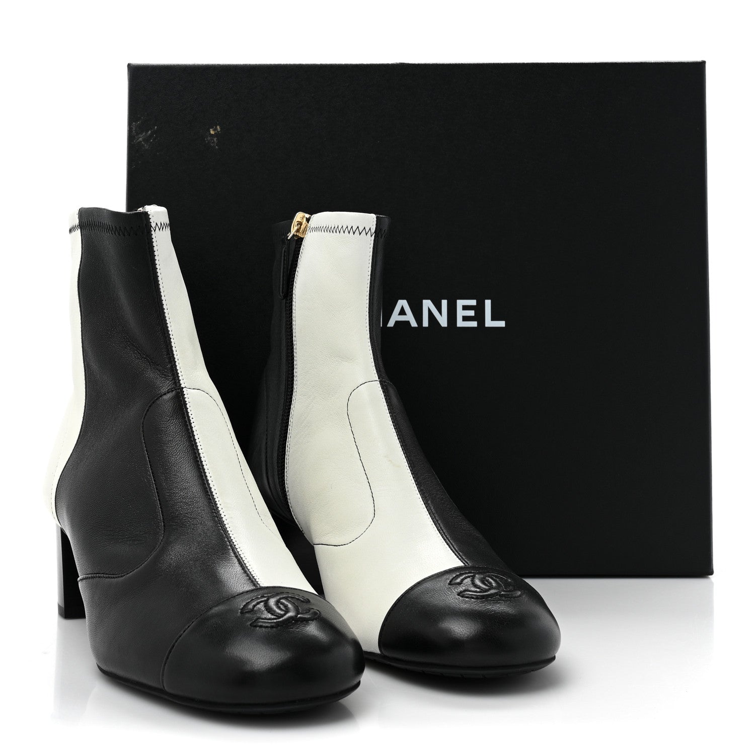 Chanel Lambskin Ankle Boots 40 Ivory Black 10 of 10