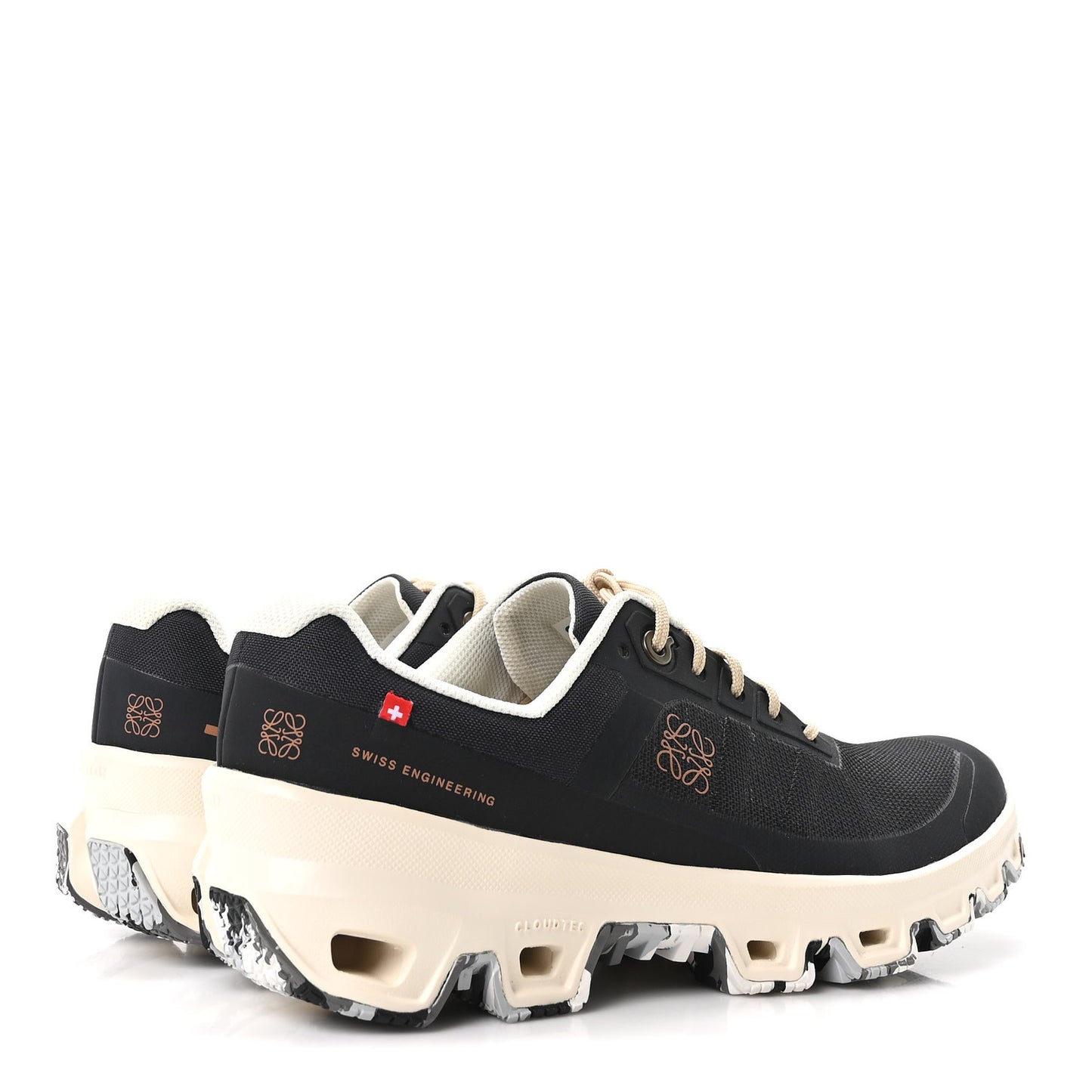X ON Canvas Mesh Cloudventure Sneakers 37 Black