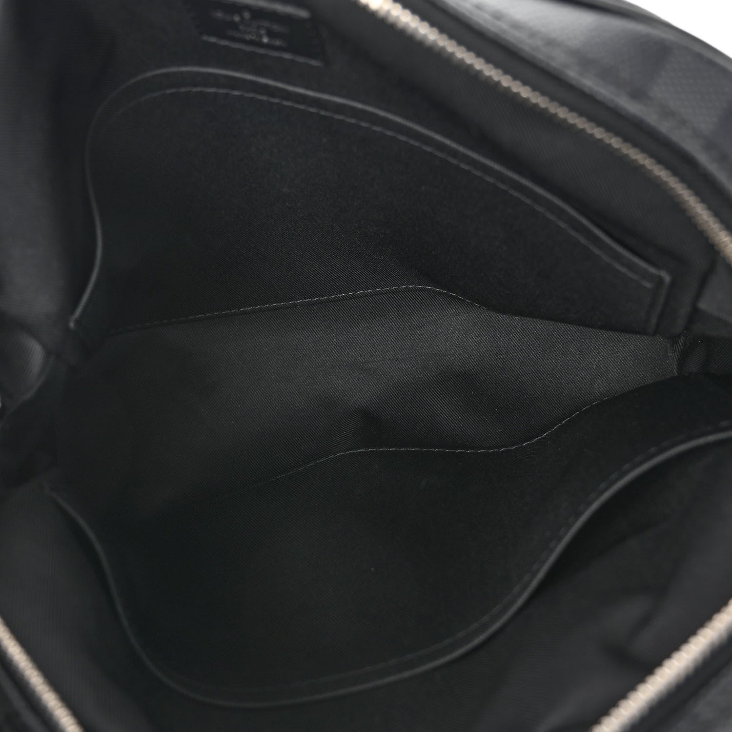 Louis Vuitton Damier Graphite Dayton Reporter PM 5 of 10