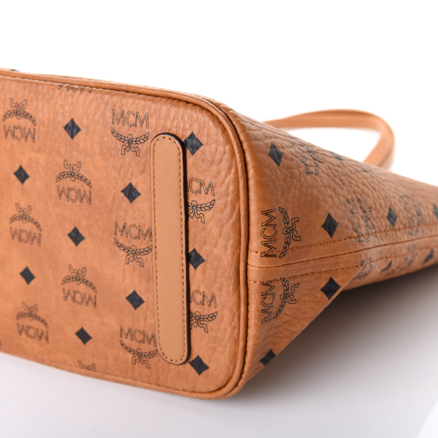 Visetos Medium Liz Reversible Shopper Tote Cognac