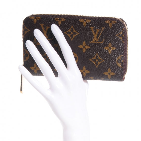 Louis Vuitton Monogram Zippy Compact Wallet 2 of 8