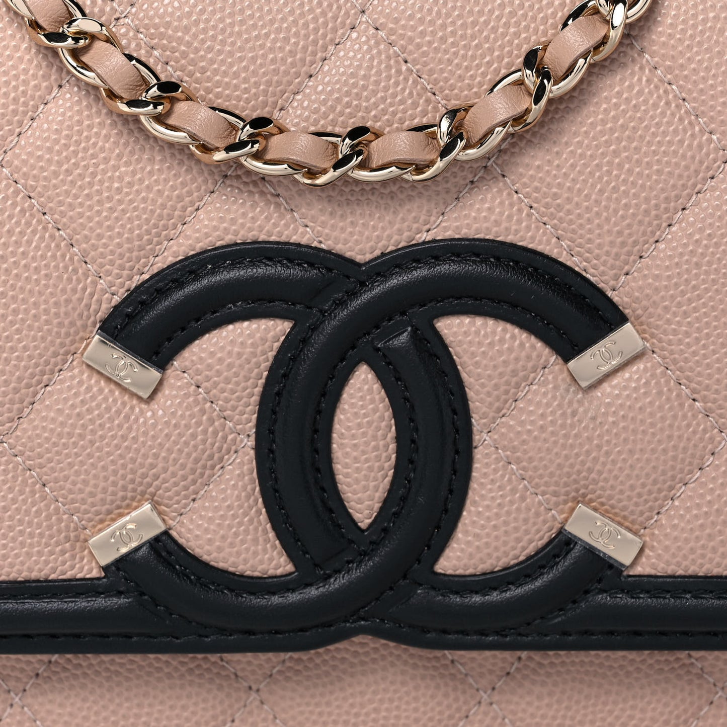 Caviar Quilted CC Filigree Wallet On Chain WOC Beige Black