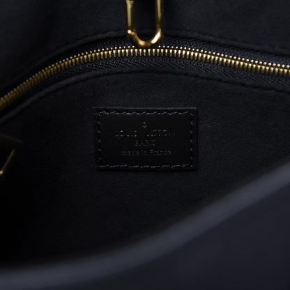 Louis Vuitton Empreinte Monogram Giant Onthego PM Black 8 of 9