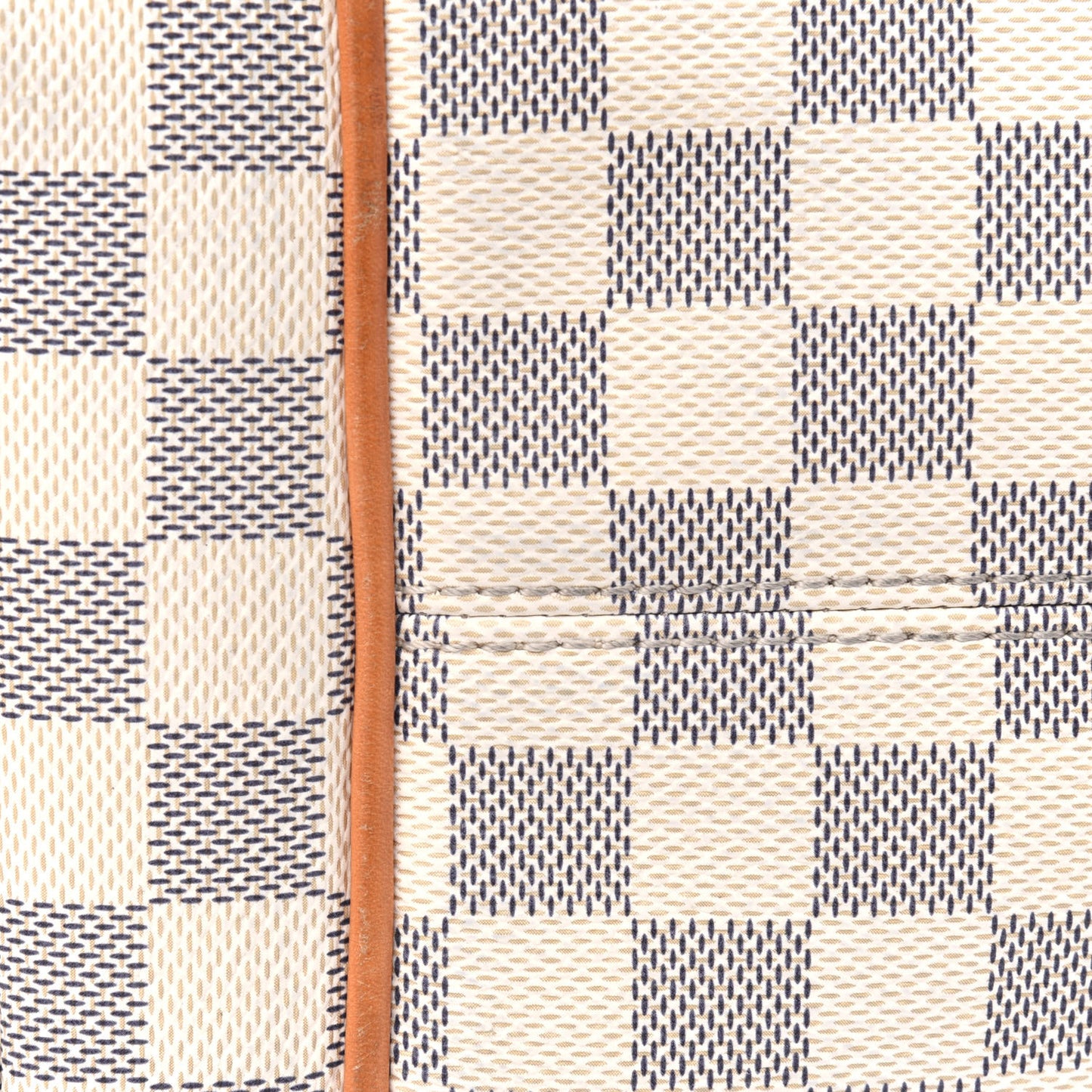 Damier Azur Totally MM