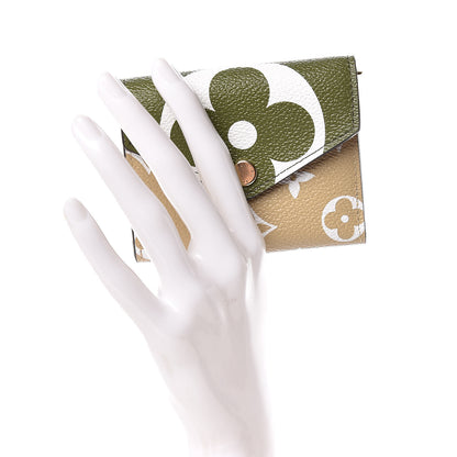 Louis Vuitton Monogram Giant Zoe Wallet Kaki 2 of 8