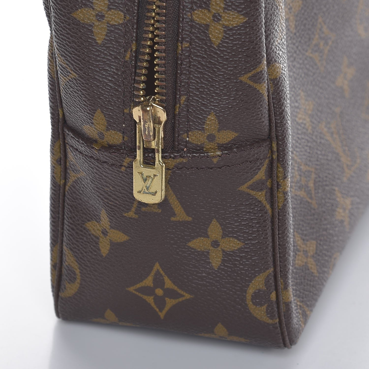 Louis Vuitton Monogram Trousse Toilette 28 8 of 9