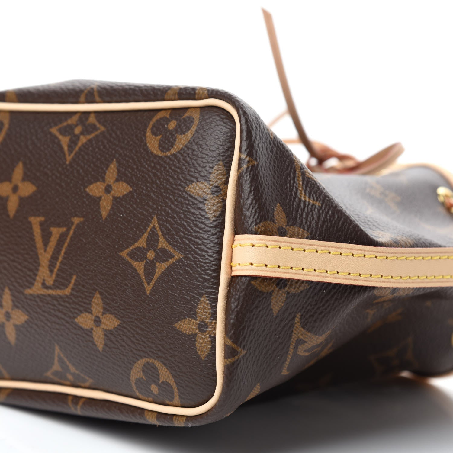 Louis Vuitton Monogram Nano Noe 7 of 11