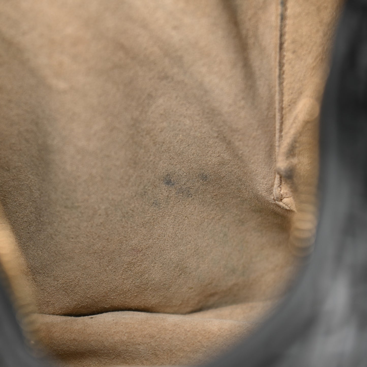 Nappa Intrecciato Large Veneta Hobo Black