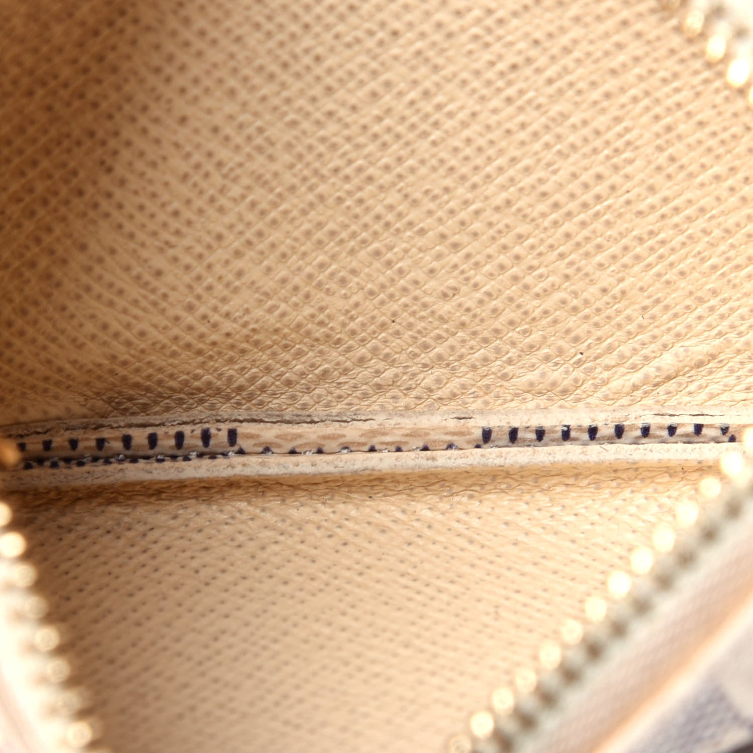 Louis Vuitton Damier Azur Key Pouch 4 of 10