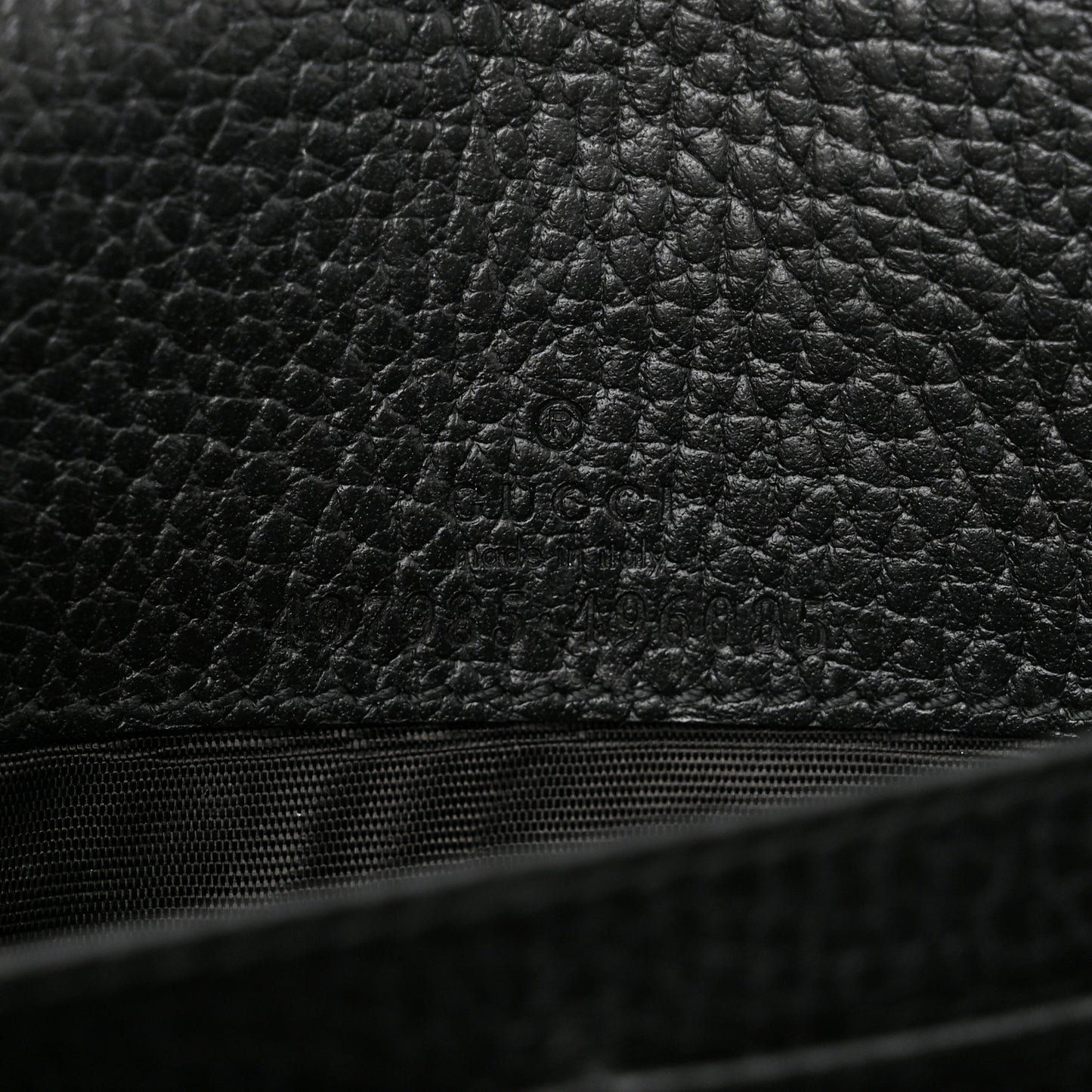 Calfskin Mini GG Marmont Chain Wallet Black