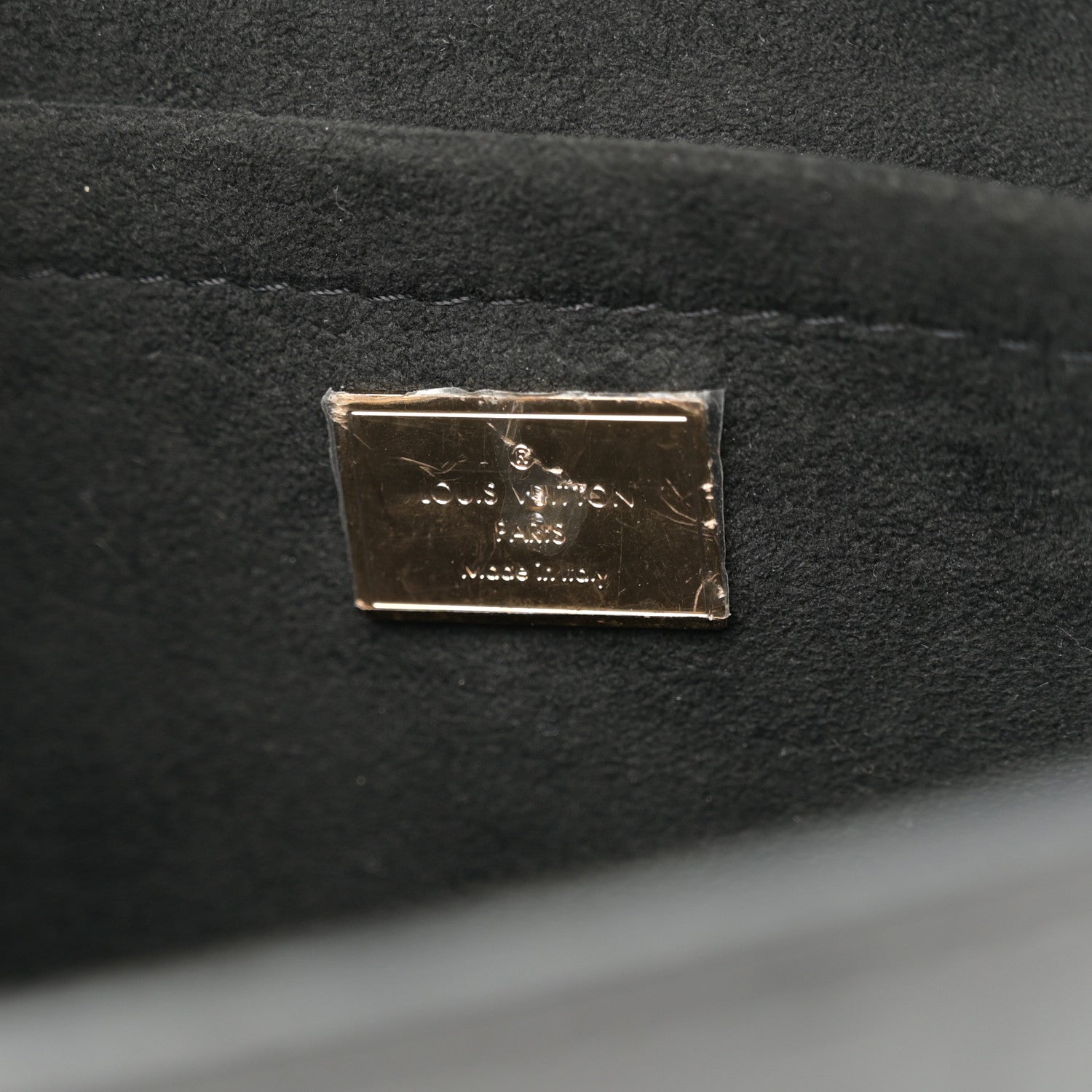 Louis Vuitton Vernis Epi Monogram Spring Street Black 6 of 12