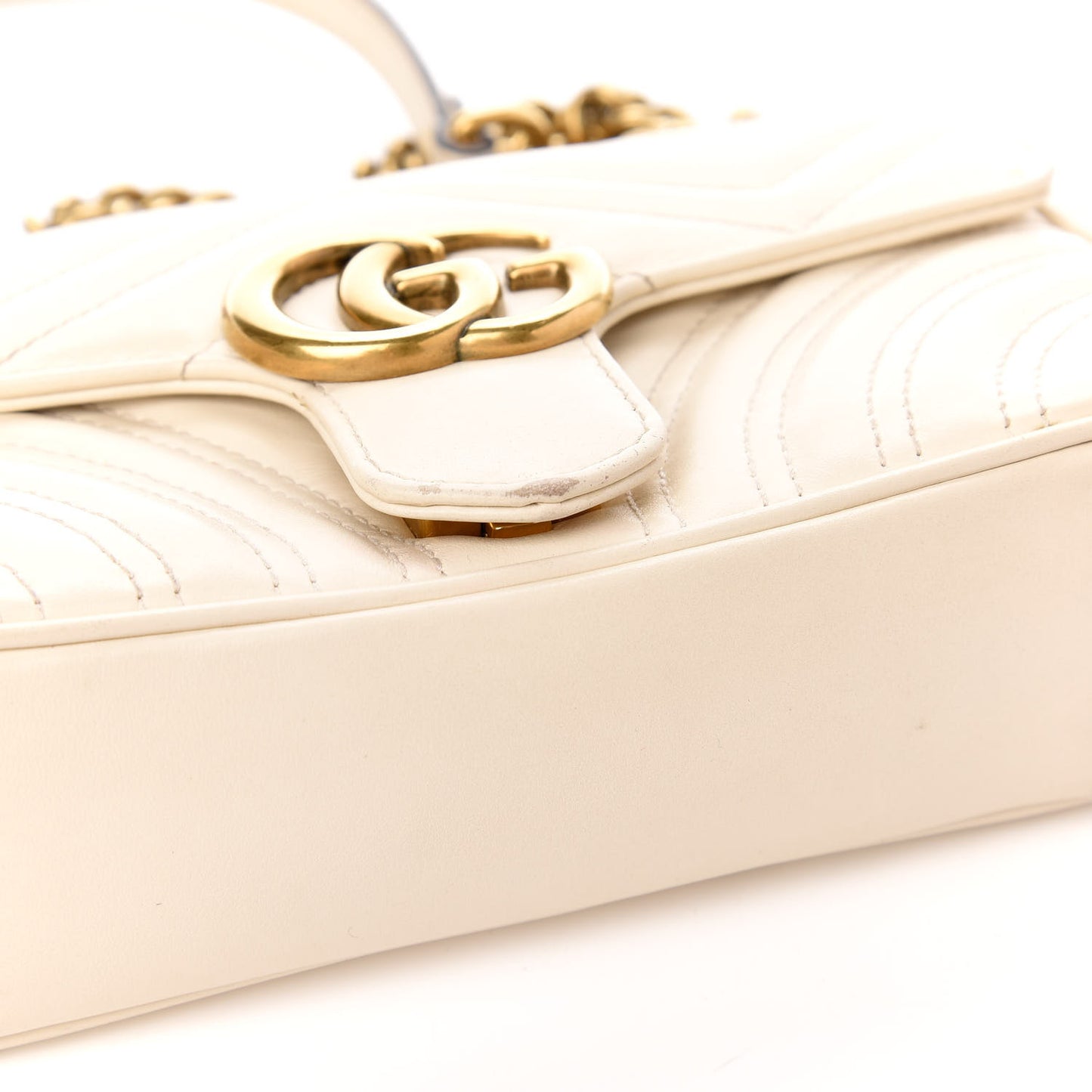 Calfskin Matelasse Mini GG Marmont Shoulder Bag White