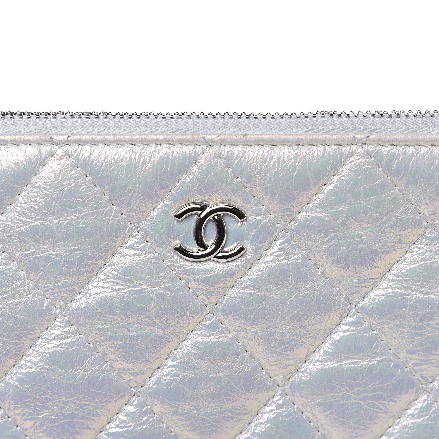 Chanel Iridescent Crumpled Calfskin CC Ripples Medium Cosmetic Case White 16 of 16