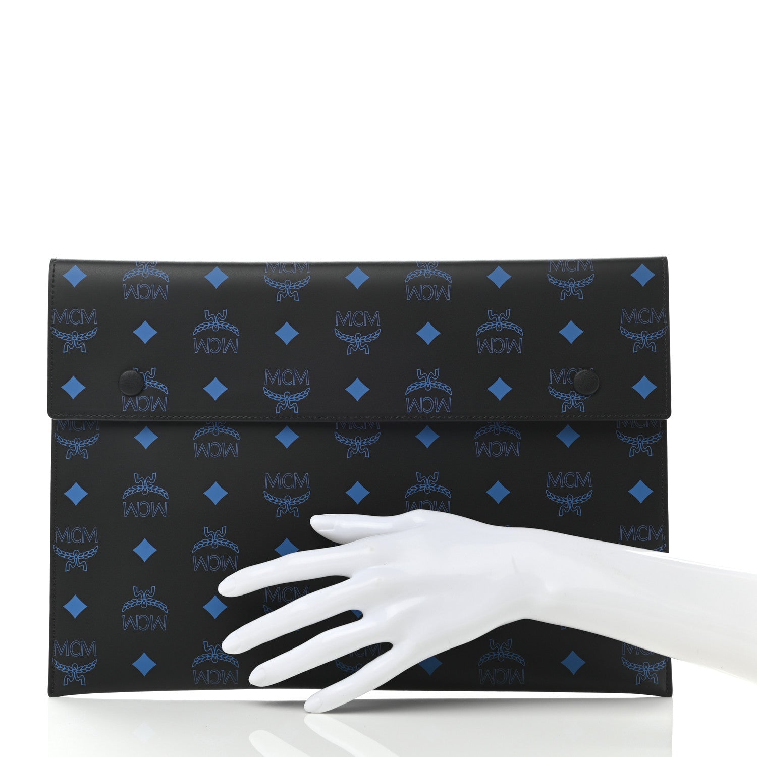 MCM Visetos Tri Pouch 3 of 10