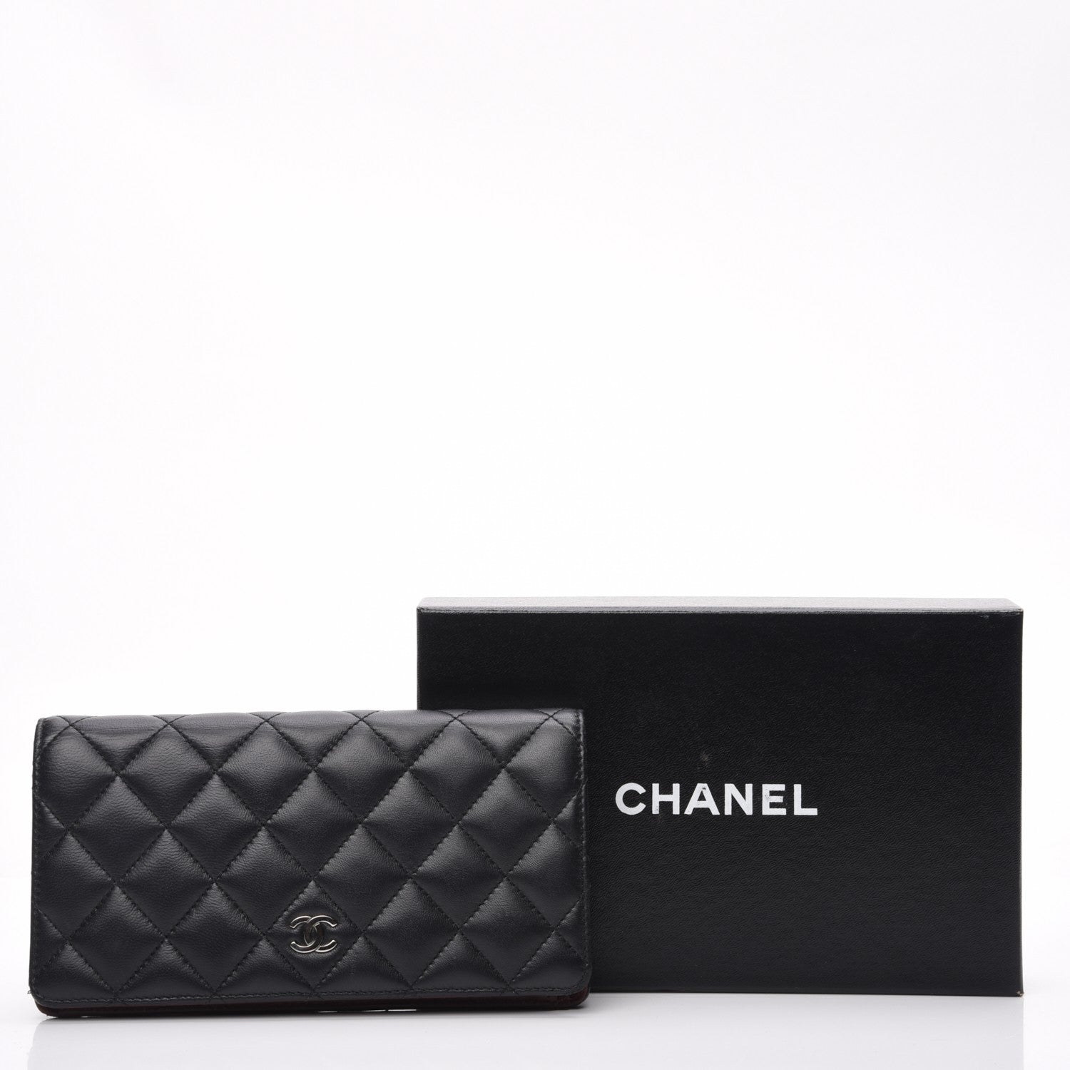 Chanel Lambskin Quilted Yen Wallet Black 10 of 10
