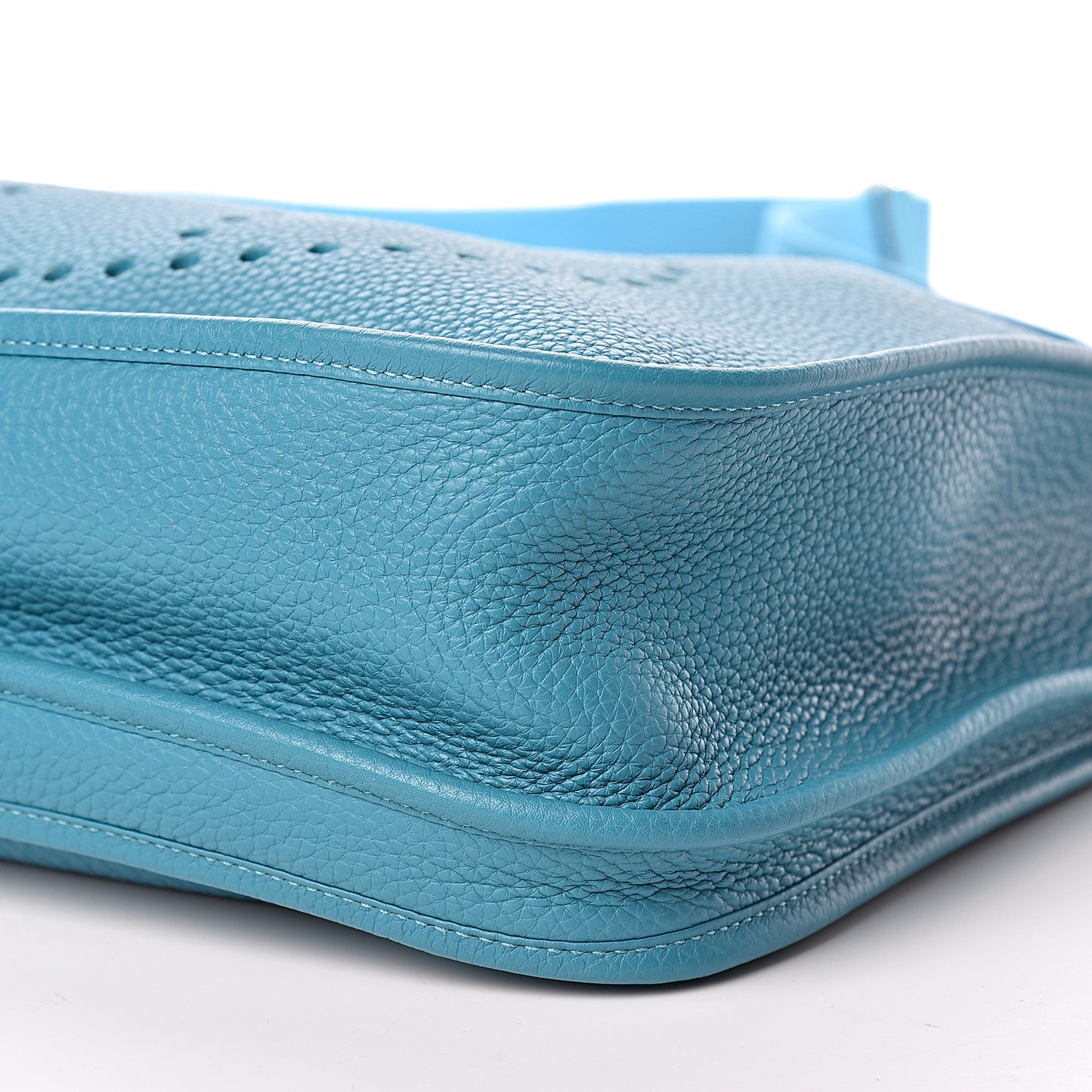 Taurillon Clemence Evelyne III GM Turquoise
