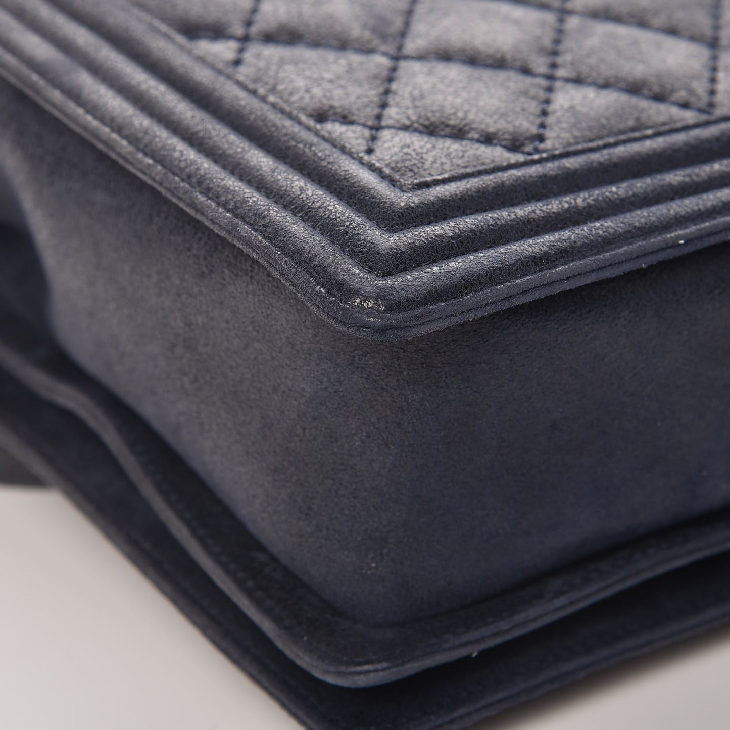 Goatskin Quilted Medium Gentle Boy Flap Navy Blue