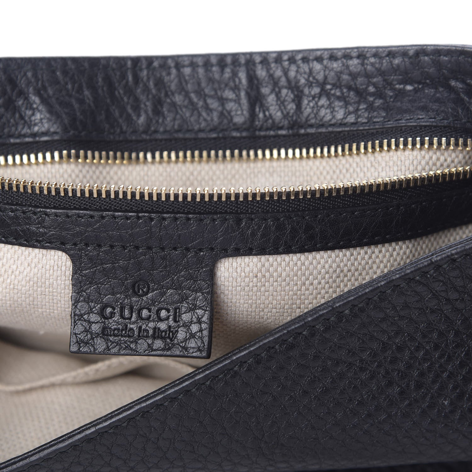 Gucci Pebbled Calfskin Medium Soho Flap Crossbody Black 8 of 9