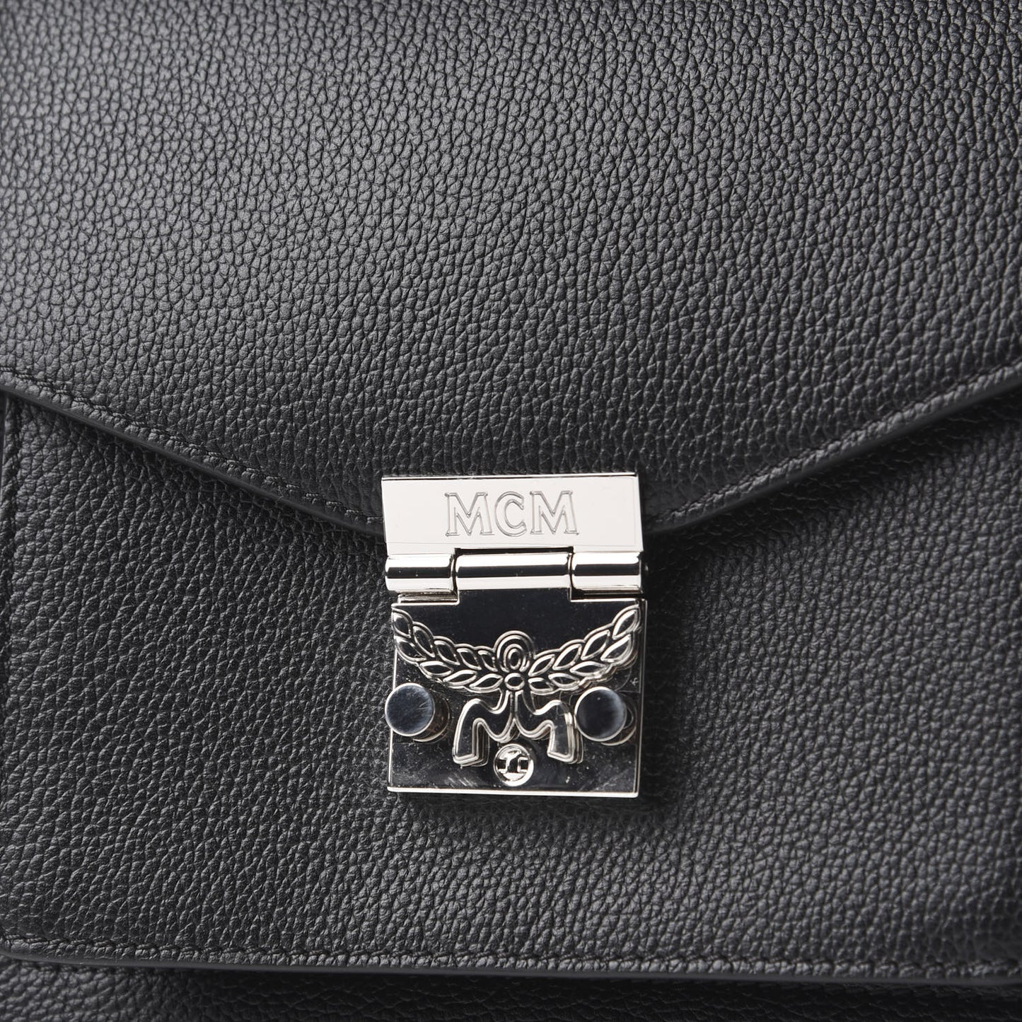 Grained Calfskin Medium Patricia Park Avenue Satchel Black