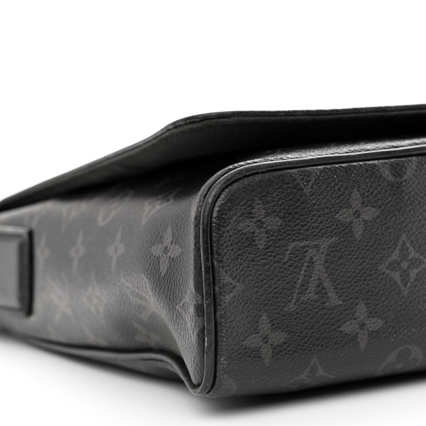 Monogram Eclipse District MM