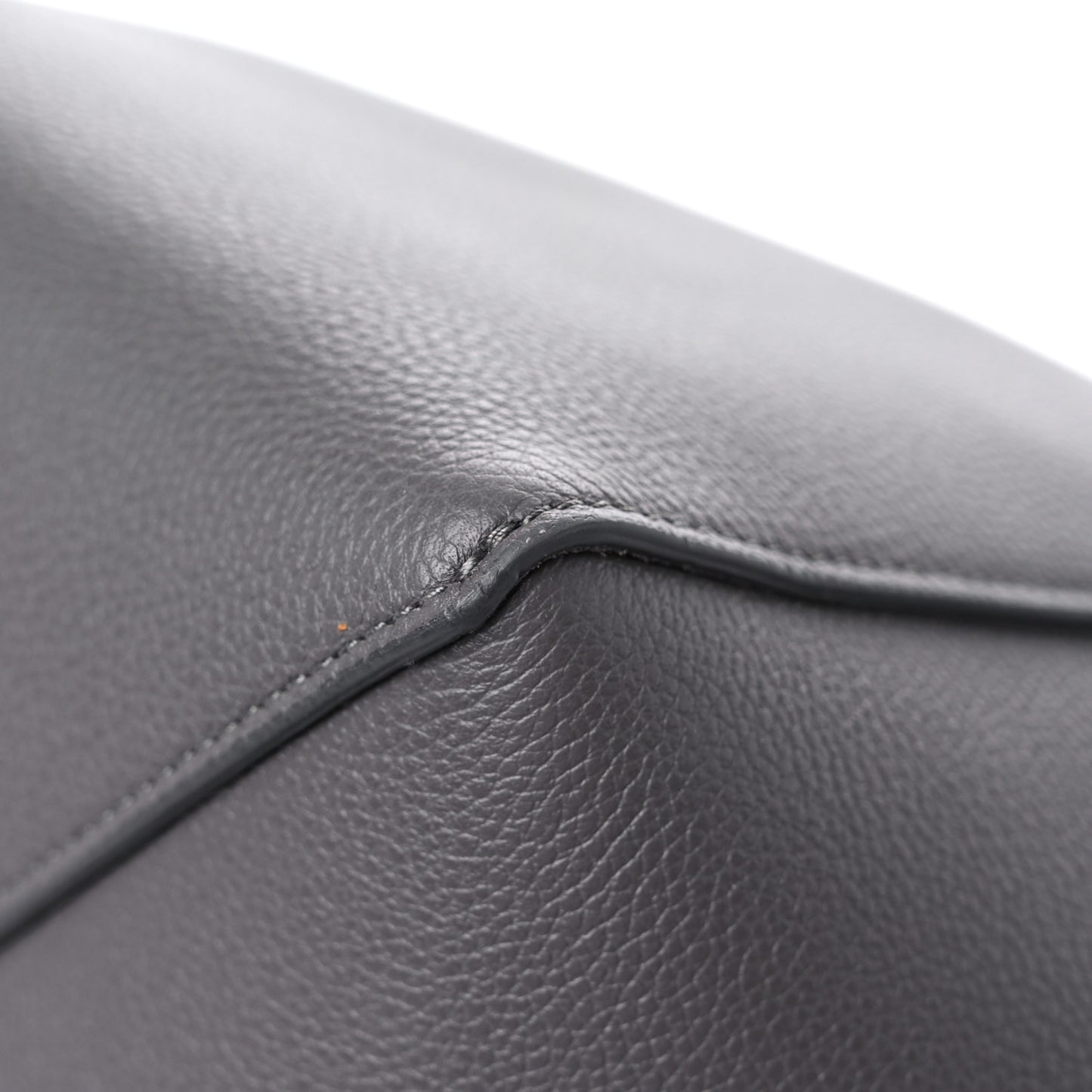 Soft Grained Calfskin Belt Cabas Phantom Medium Grey