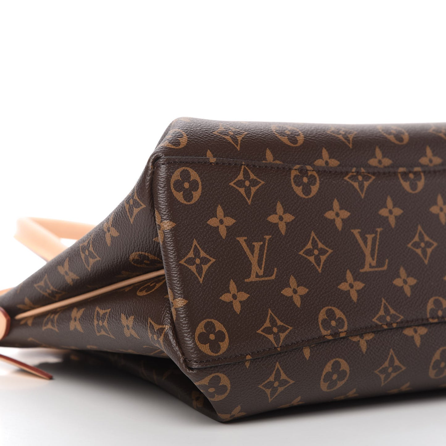 Monogram Rivoli MM