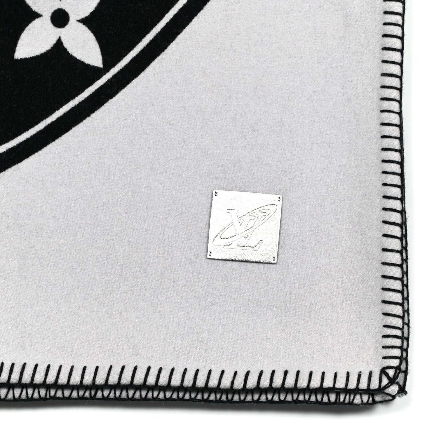 Louis Vuitton Wool Cashmere Satellite Blanket Black 5 of 10