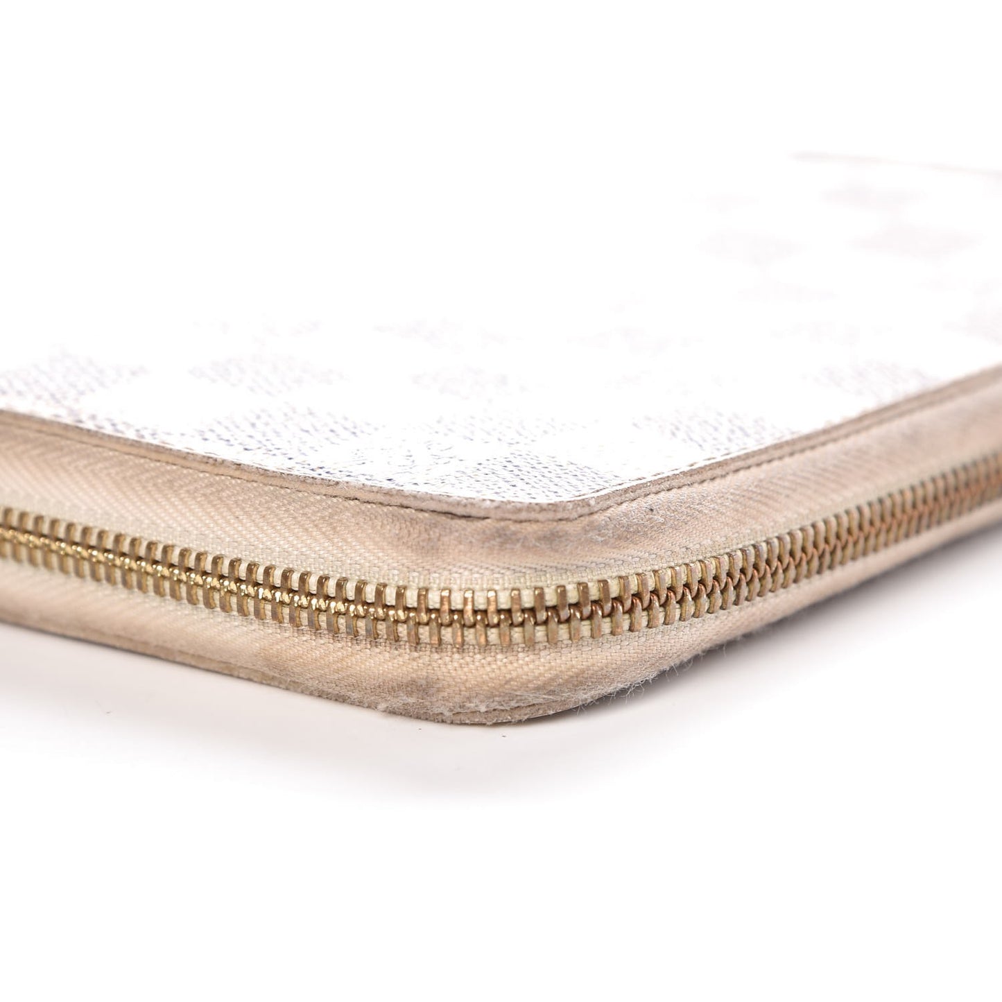 Damier Azur Zippy Wallet