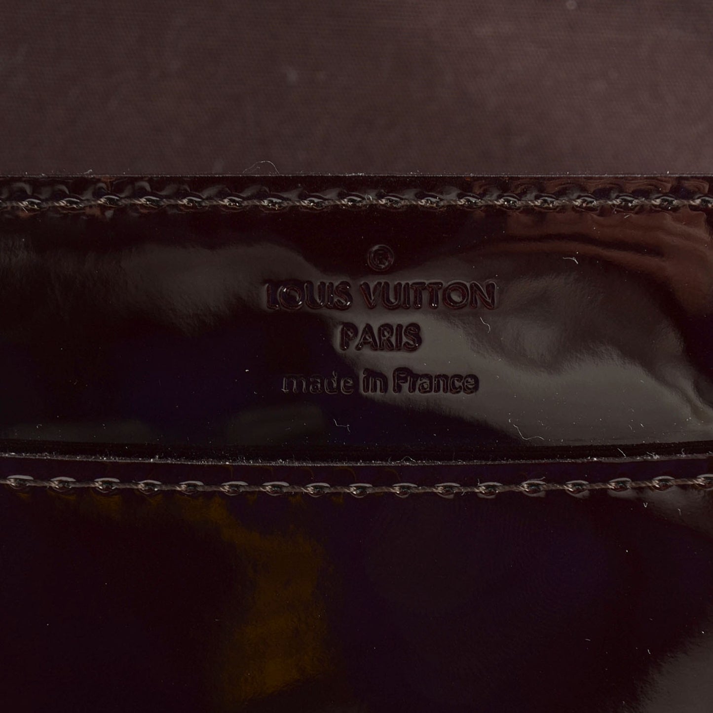 Patent Calfskin Chain Louise GM Amarante
